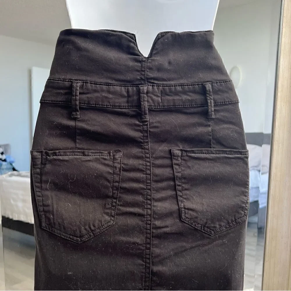 ZARA WOMAN Black High Waisted Pencil Skirt With Size S